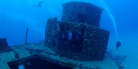 Dive With South Florida Diving Headquarters